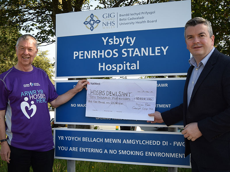 Council Chairman raises over £10,000 for local Hospice
