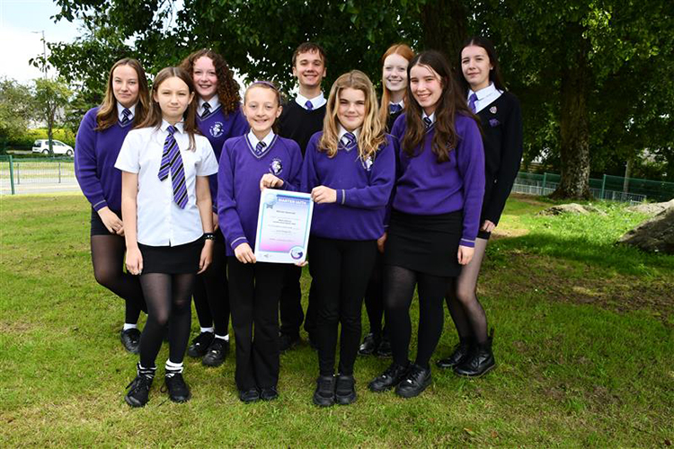 sgol David Hughes, Menai Bridge, has won the Siarter Iaith’s silver award