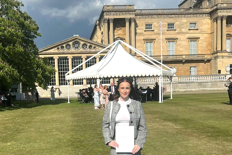 Our young people celebrate gold at Buckingham Palace