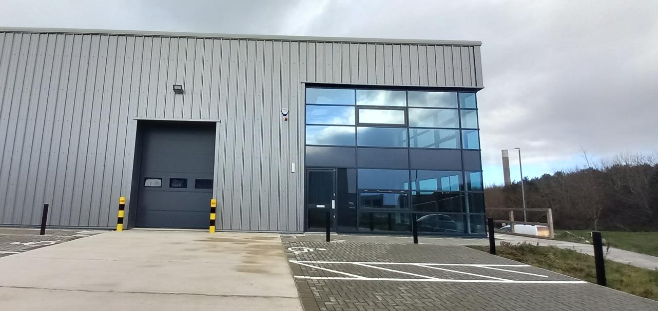 To Let Unit 27 a Penrhos Industrial Estate Holyhead LL65 2FD